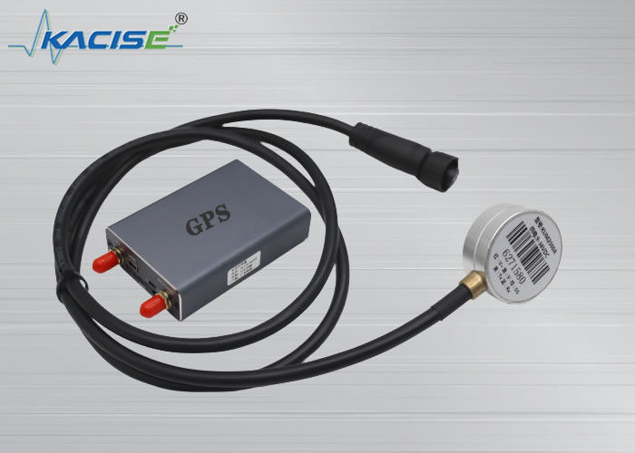 KUM2500A IP67 보호 및 RS232/RS485/TTL 인터페이스와 함께 고 해상도 0.1mm 초음파 연료 수준 센서