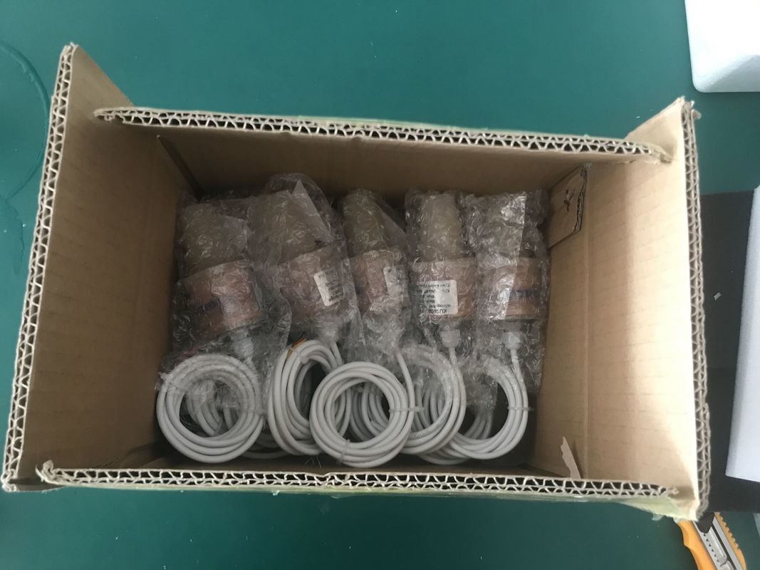 RS485 출력 및 IP68 방수성으로 12V 고정도 초음파 레벨 센서