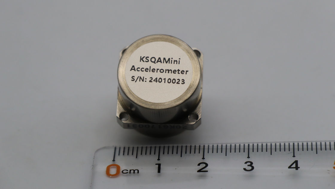2.8 ~ 3.3mA/g 가속계 센서 폭 넓은 온도 범위 진동 피크 시노스 20g 10Hz ~ 2000Hz