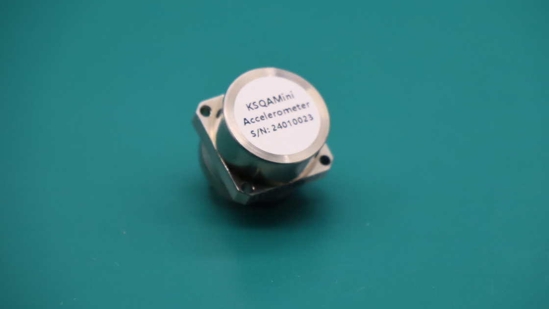 2.8 ~ 3.3mA/g 가속계 센서 폭 넓은 온도 범위 진동 피크 시노스 20g 10Hz ~ 2000Hz