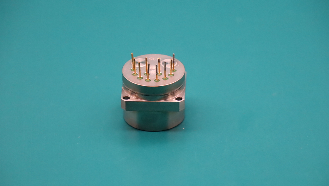 정확한 진동 센서 20g 피크 시노 2.3-3.5mA/g 스케일 인자 55°C+130°C 저장 온도
