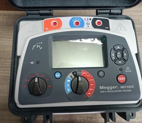 메거 MIT1025-UK 단열 검사기 출력, 20 테라오엄 저항, 10kV 멀티 범위 테스트 전압