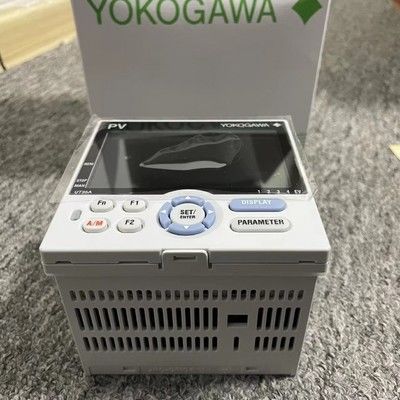 UT35A 디지털 온도 컨트롤러 14 세그먼트 컬러 LCD, 사다리 순서 제어 및 이더넷 통신