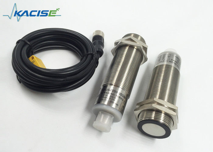 IP67 잠자리 모드 초음파 레벨 프로브 50kHz 표준 표적판 100mm x 100mm로 부식 저항